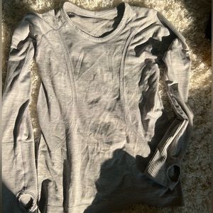 LuluLemon long sleeve